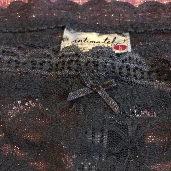 Lace Thong - Picture 2 of 4